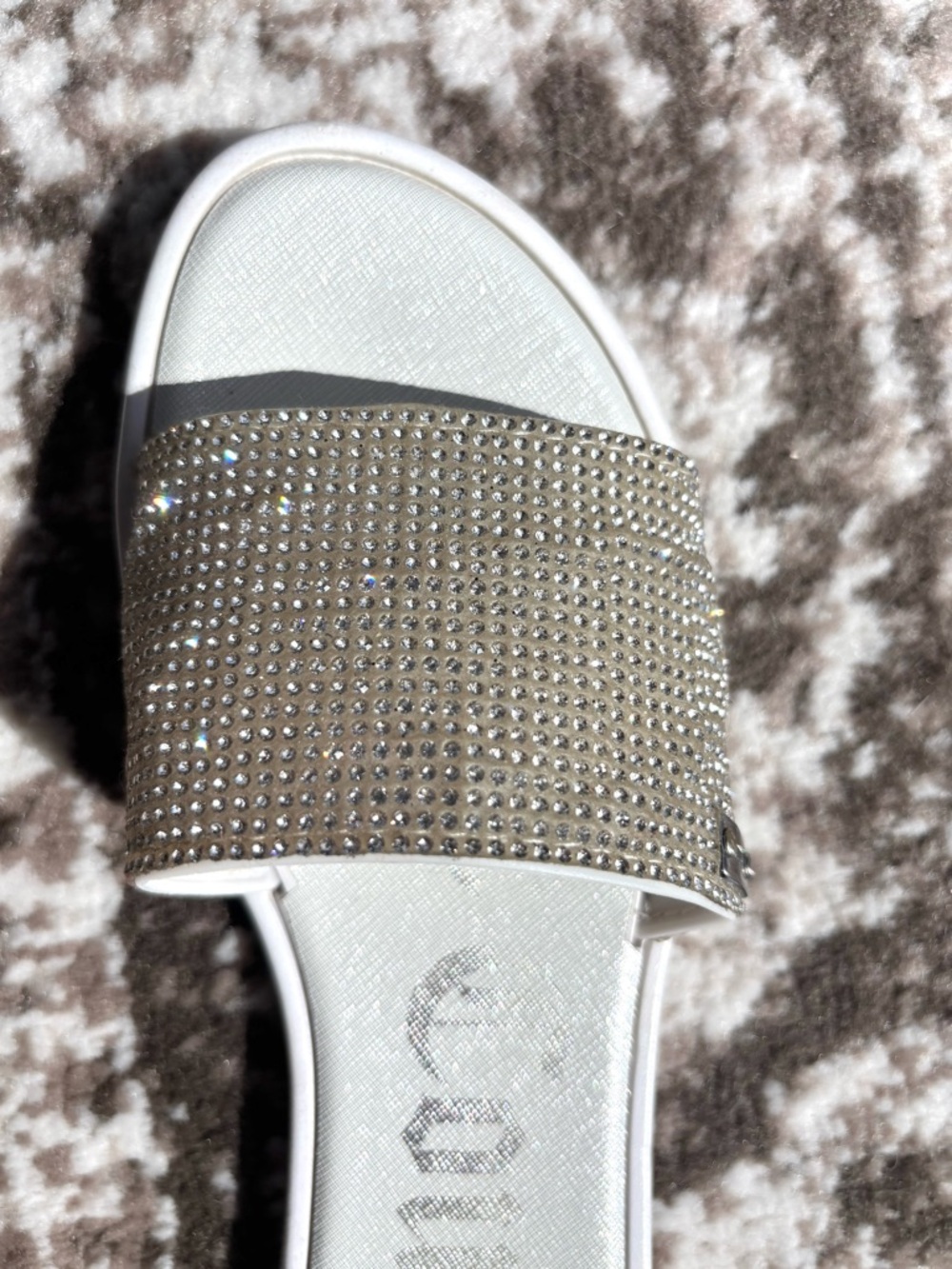 Y2K Juicy Couture Yippy White Slide Sandals with Silver Crystal Rhinestones - Picture 6 of 12